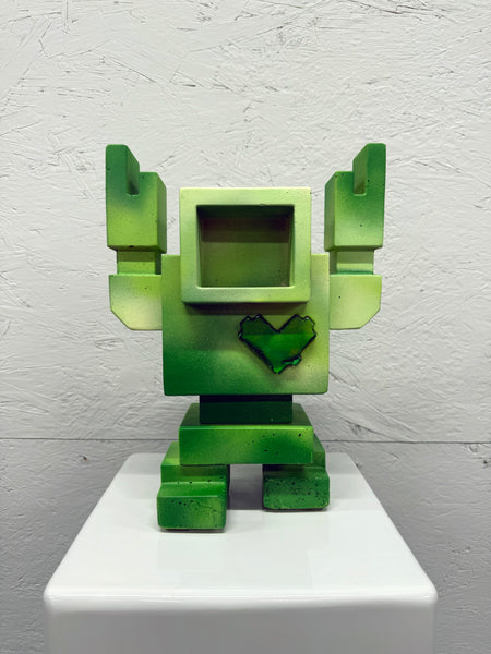 CONTRASTED 1ft Concrete Lovebot 1/1