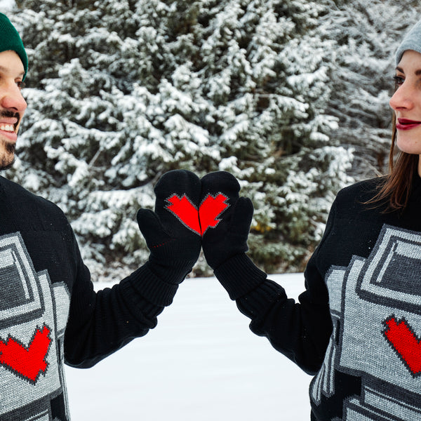 LAST STOCK! Silver Lining - Half a Heart Mittens