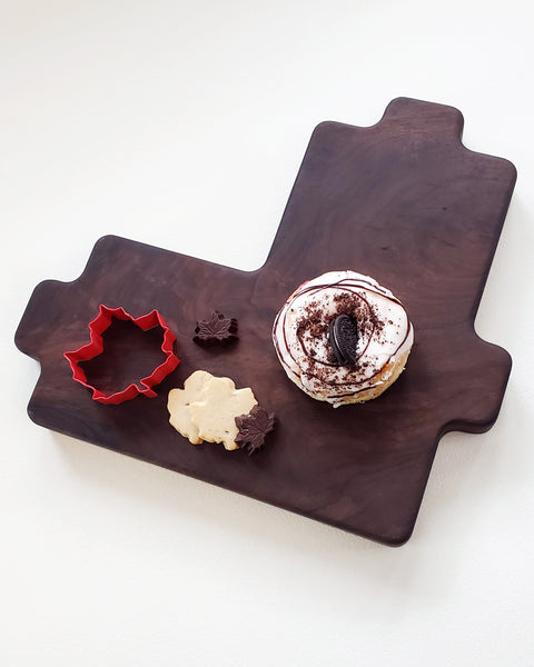 "!*Hero Heart Cutting Board - Walnut